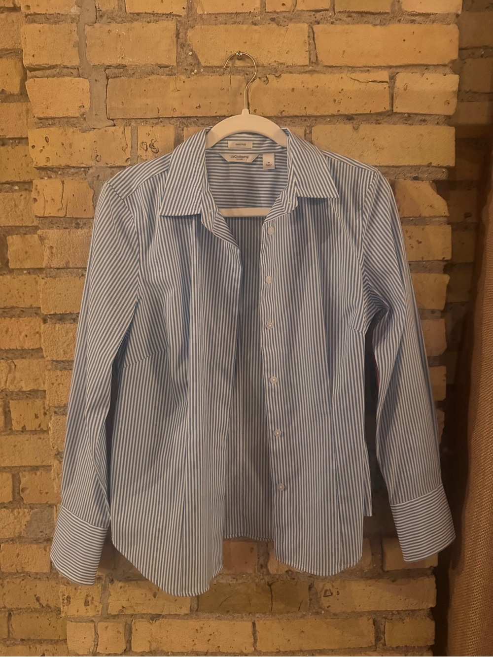 Liz Claiborne Light Blue & White Stripe Button-Down Shirt